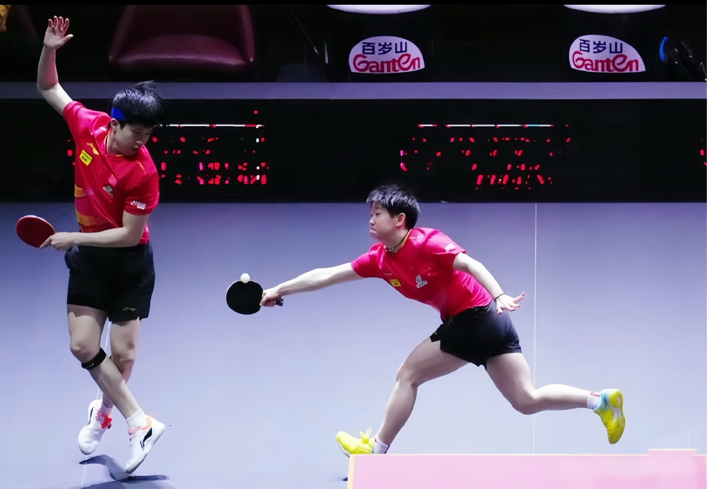 包含TheShy重要时刻重返赛场，公牛带队取胜！的词条