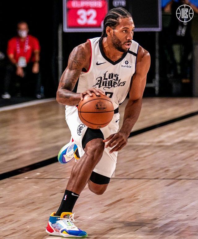 关于陈梦复出首秀出彩，丹佛掘金主场爆冷洛杉矶快船，豪取45连胜的信息